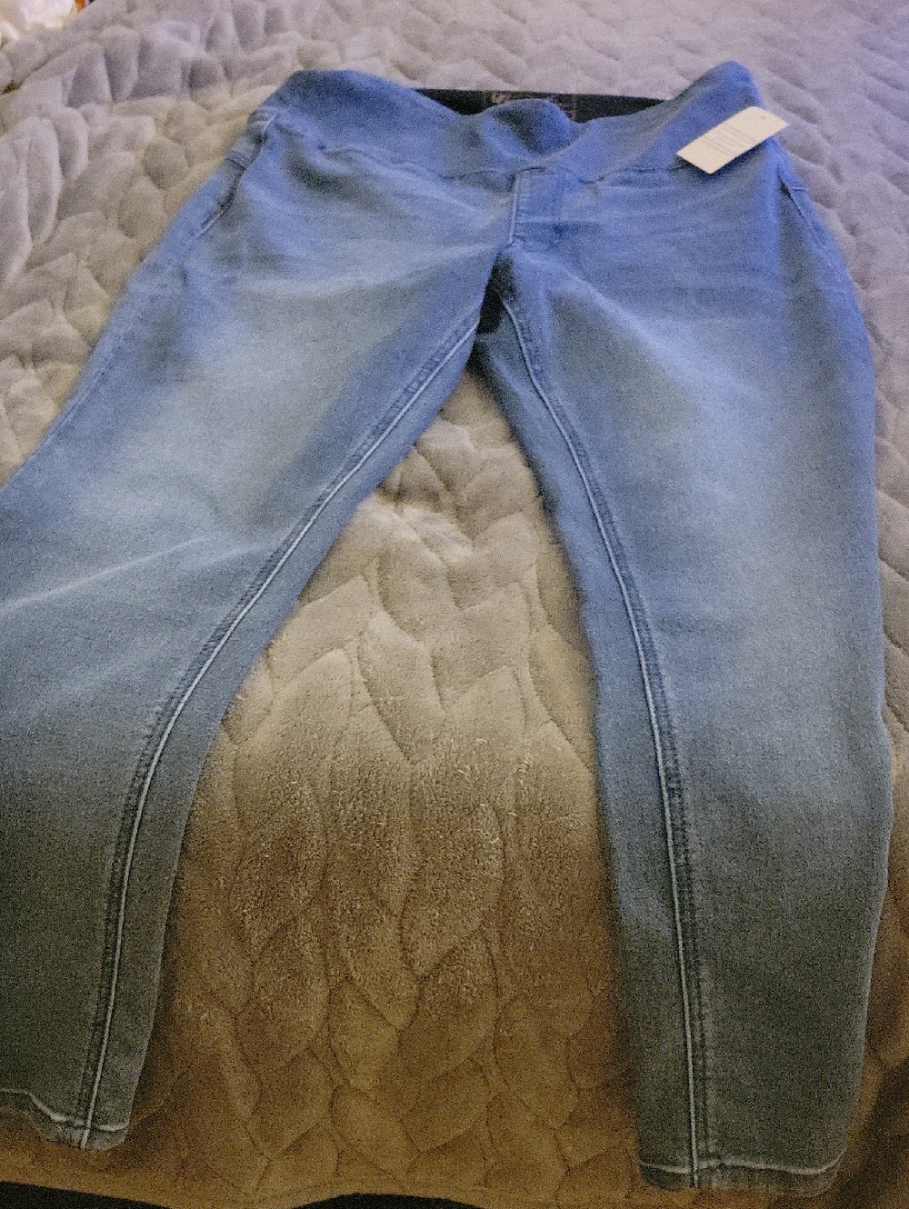 DKNY Women's Light Blue Stretch Jeggings